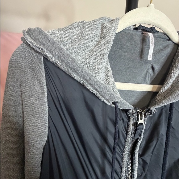 Free People Gray and Black Bomber Jacket, EUC, Size XS - Picture 3 of 9